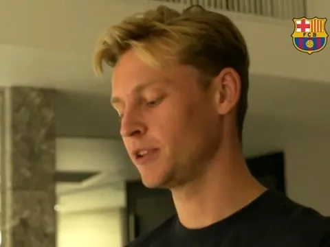 Video khám phá vali của Frenkie de Jong