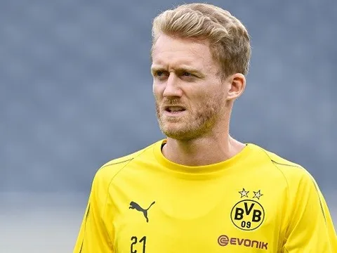 'Việc Schurrle giải nghệ sớm sẽ khiến truyền thông cẩn thận hơn'