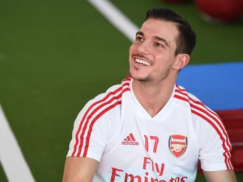 Khủng hoảng hàng thủ, Arsenal lên kế hoạch mua đứt "bệnh binh"