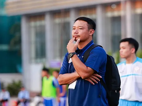 Giúp Quảng Nam ngược dòng ấn tượng trước HAGL, HLV Vũ Hồng Việt nói gì?
