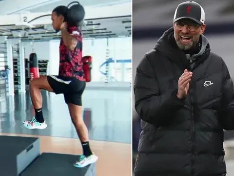 Van Dijk lộ hình ảnh gây sốt, gửi tín hiệu mừng đến CĐV Liverpool