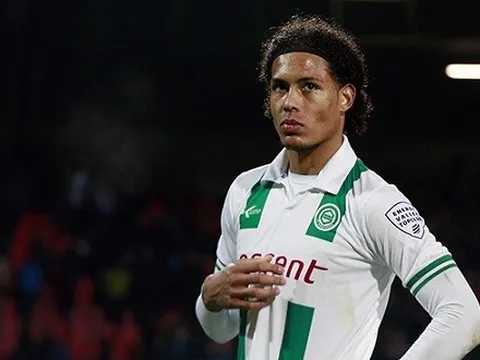 Đây, trải nghiệm điên rồ cho lần đầu đá cắm của 'bức tường Hà Lan'