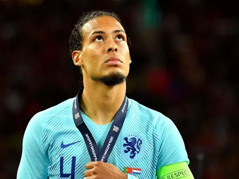 Virgil van Dijk - Siêu sao chưa từng tham dự giải chính thức nào với tuyển quốc gia