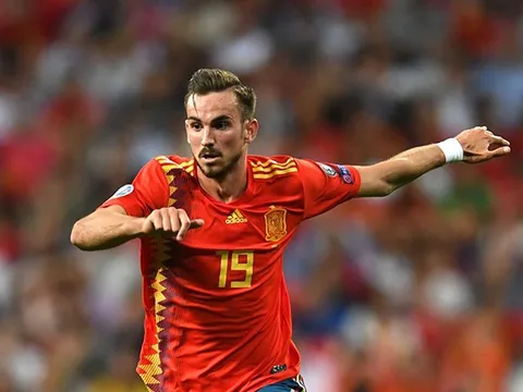 Vô địch U21 châu Âu, sao Napoli ra yêu sách với đội bóng