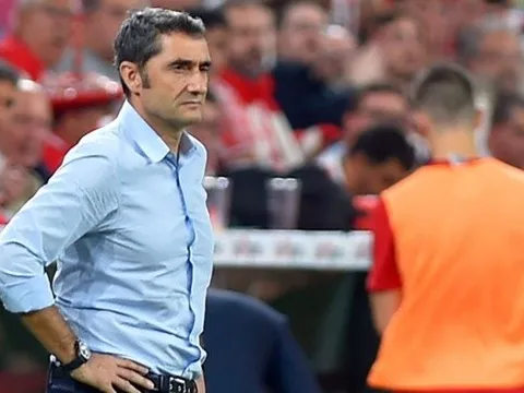 "Với cậu ấy, mọi quả bóng trên không trung đều là hiểm họa"