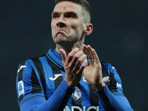 Vụ Havertz chưa xong, Chelsea đã nhắm đến "siêu hậu vệ" 27 triệu bảng