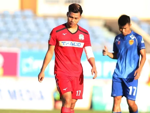 Vũ Văn Thanh lần đầu được đá tiền đạo ở HAGL