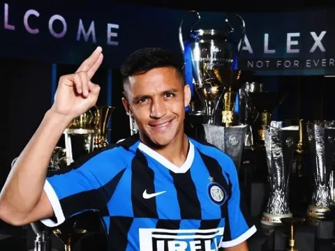 Vừa chuyển sang Inter, Sanchez đã "nói không với Man Utd"