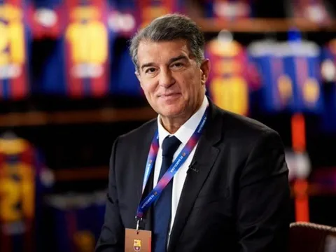 Vừa đắc cử, Joan Laporta đã lên kế hoạch thanh trừng “bom xịt” của Barca