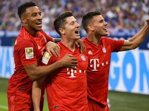 Vừa lập hat-trick, Lewandowski lên tiếng cảnh báo Dortmund