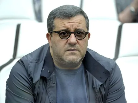 Vượt Cruyff, 'kẻ thù M.U' là người Hà Lan ảnh hưởng nhất đến nền bóng đá hiện tại