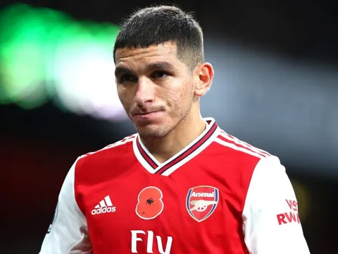 Vượt mặt Atletico, Fiorentina giành pole trong cuộc đua chiêu mộ "kẻ thất sủng Arsenal"