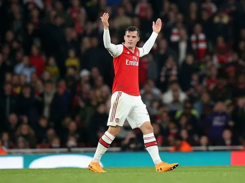 Sau tất cả, Xhaka thú nhận sự thật đau đớn về băng đội trưởng Arsenal