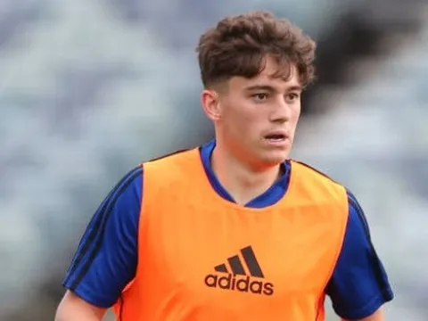 'Ma cũ' Man Utd chiếm sân khấu, choáng ngợp ăn đứt 2 tân binh