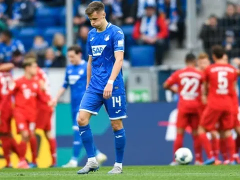 CĐV Bayern "quậy nát" khán đài trong "trận tennis" trước Hoffenheim