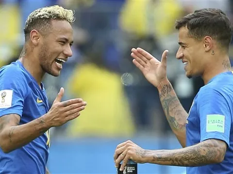 Coutinho "rớt giá", CĐV Liverpool nghĩ gì?