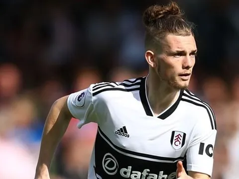 CĐV Liverpool: "Chúng ta đang trở thành Dortmund"