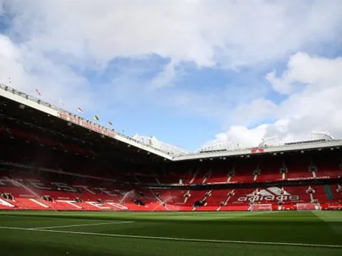 "Bom tấn" 64 triệu euro nổi giận, CĐV Chelsea nói gì?