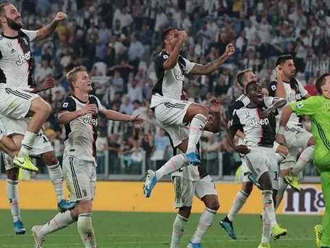 CĐV Liverpool: "Sự nghiệp của cậu ta coi như đã hết"