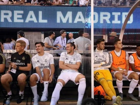 CĐV Real nói gì về "nụ cười" của Bale?