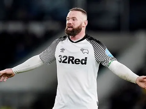 Wayne Rooney: "Họ xứng đáng vô địch Premier League"