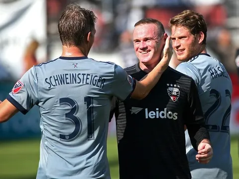 Rooney lên tiếng hé lộ 'cơn ác mộng' về 1 đồng đội cũ và Lampard