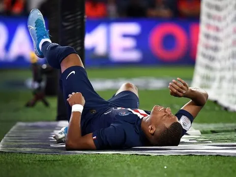 Sao PSG nói 1 lời về chấn thương của Mbappe