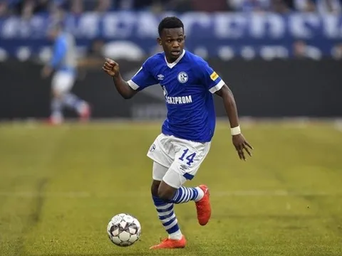 Giggs: 'Cậu ta có tốc độ như điện xẹt, giống Daniel James vậy'