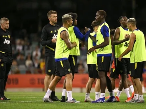 Gạt bom tấn đi, Man Utd có vấn đề 'cấp bách' cần Solskjaer giải quyết