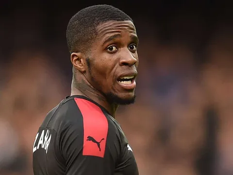 'Wilfried Zaha trình diễn thứ bóng đá tôi chưa từng thấy trong đời'