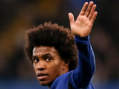 Willian rời Chelsea chuẩn bị đến Arsenal, Fabregas liền gửi thông điệp
