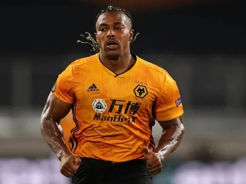 Wolves chốt giá, "quái thú Premier League" sắp có bến đỗ mới?