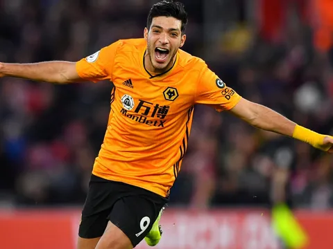 'Thánh bắn phá' Premier League: Sự trỗi dậy của 'Sin Cara'