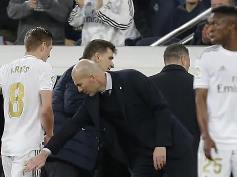 Xác nhận, "báu vật" Real chuẩn bị trở lại, Zidane có siêu vũ khí