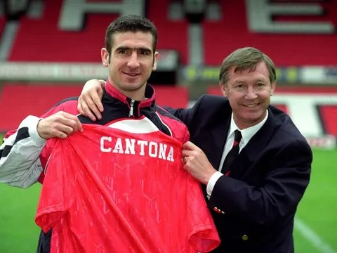 Xếp hạng các 'số 7' của Man Utd trong kỉ nguyên Premier League: Ronaldo có hơn được Cantona?