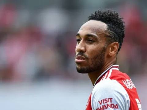 Xhaka chơi tệ hại, quá sốc với điều mà Aubameyang đã làm