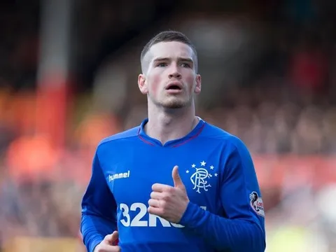 XONG! Chia tay Liverpool, 'sao nổi loạn' tái ngộ với Steven Gerrard