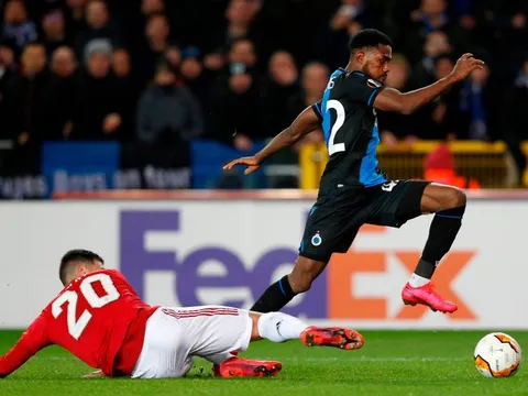 XONG! Club Brugge nhận 2 cú sốc trước trận tái đấu Man Utd