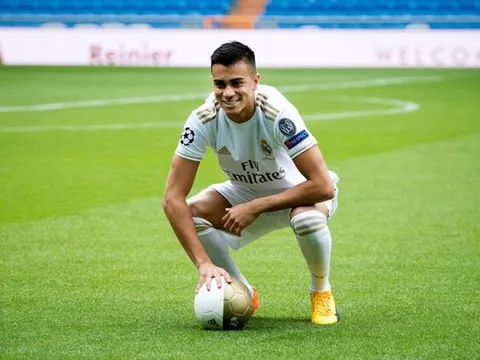 XONG! Favre xác nhận, Dortmund muốn đón thêm một “viên ngọc thô" từ Real