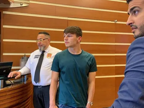 XONG! Fiorentina đón sao trẻ 18 tuổi từ Liverpool