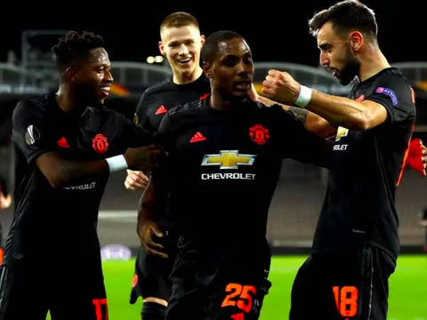 XONG! Ghi bàn ầm ầm, quá rõ tương lai Ighalo tại Man Utd