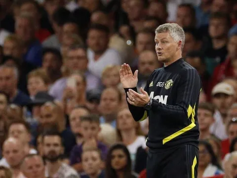 XONG! HLV Solskjaer đã chốt đội hình Man Utd đấu Chelsea