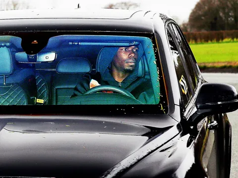 XONG! "Kẻ nổi loạn" & Mad dog trở lại, M.U tạo nên bộ 3 hủy diệt