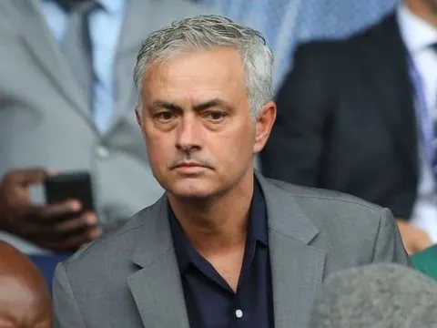 XONG! Mourinho đã loại "Man City B" khỏi cuộc đua vô địch