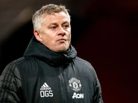 XONG! Sau trận Milan, Man Utd mất luôn hàng tiền đạo