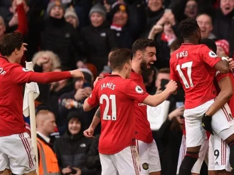 Đấu Tottenham, Man Utd ra sân với đội hình nào?