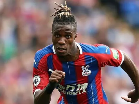 Zaha: "Dù điều gì xảy ra, tôi vẫn yêu đội bóng này"
