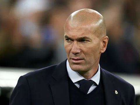 Zidane cất "báu vật", Real sẵn sàng tung chiêu đấu Barca ở El Clasico