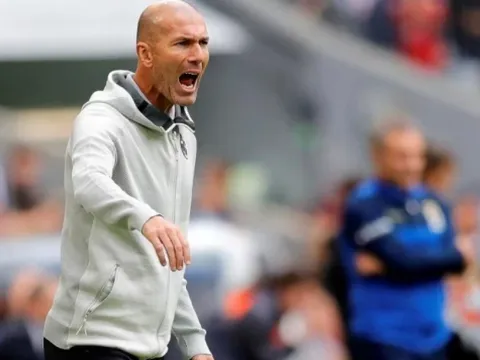 Zidane đón tin vui, chuẩn bị "trảm" nhân sự Real trên diện rộng!