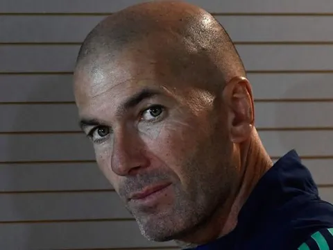 Zidane khiến CĐV Real "tròn xoe mắt" với phát biểu bất ngờ về Eden Hazard